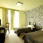 Hotton Отель 3*