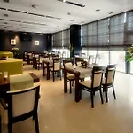 Hotton Отель 3*