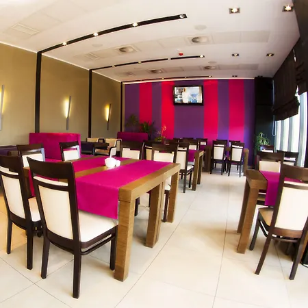 מלון Hotton גדינייה