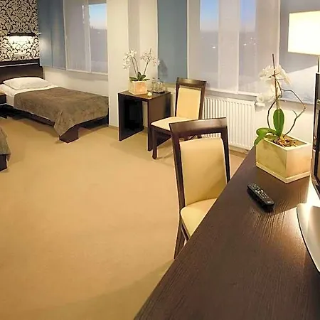 Hotel Hotton 3*