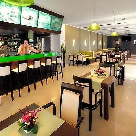 Hotel Hotton 3*