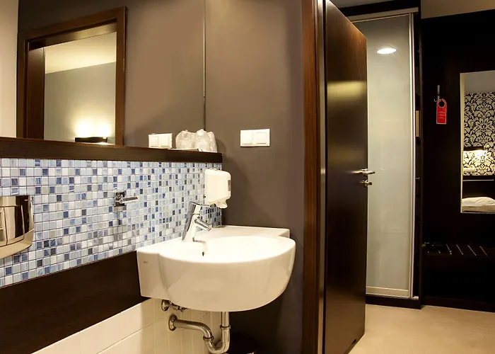 Hotton Отель 3*