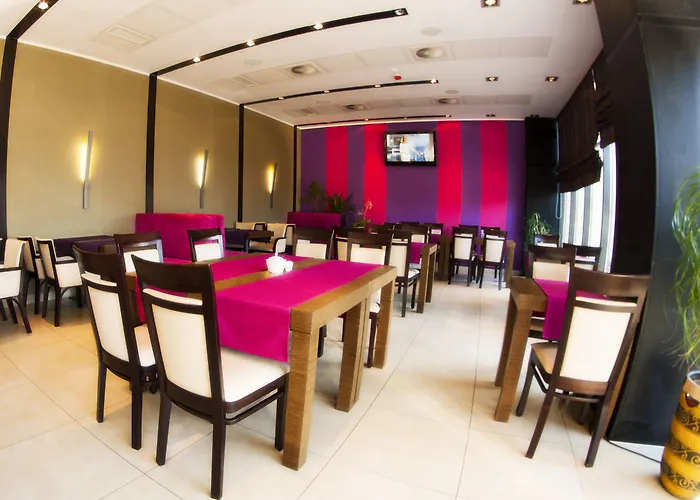 Готель Hotton Гдиня