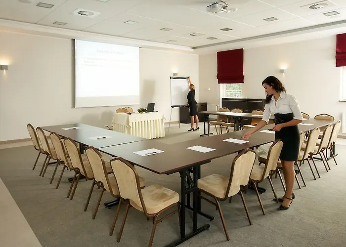 Hotton 3* גדינייה